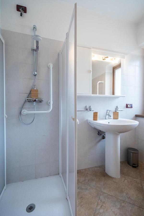 Marangon Apartments Sutrio Ngoại thất bức ảnh